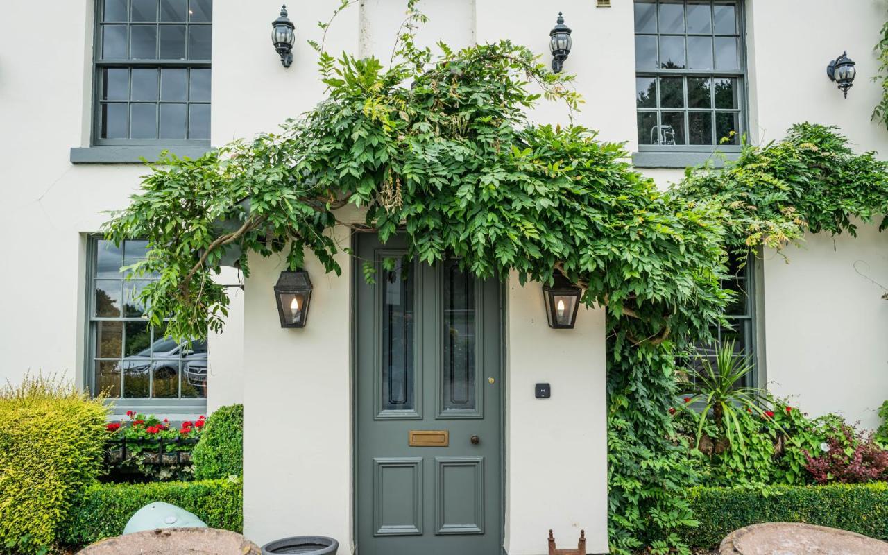 Hotel The Vicarage Holmes Chapel Esterno foto