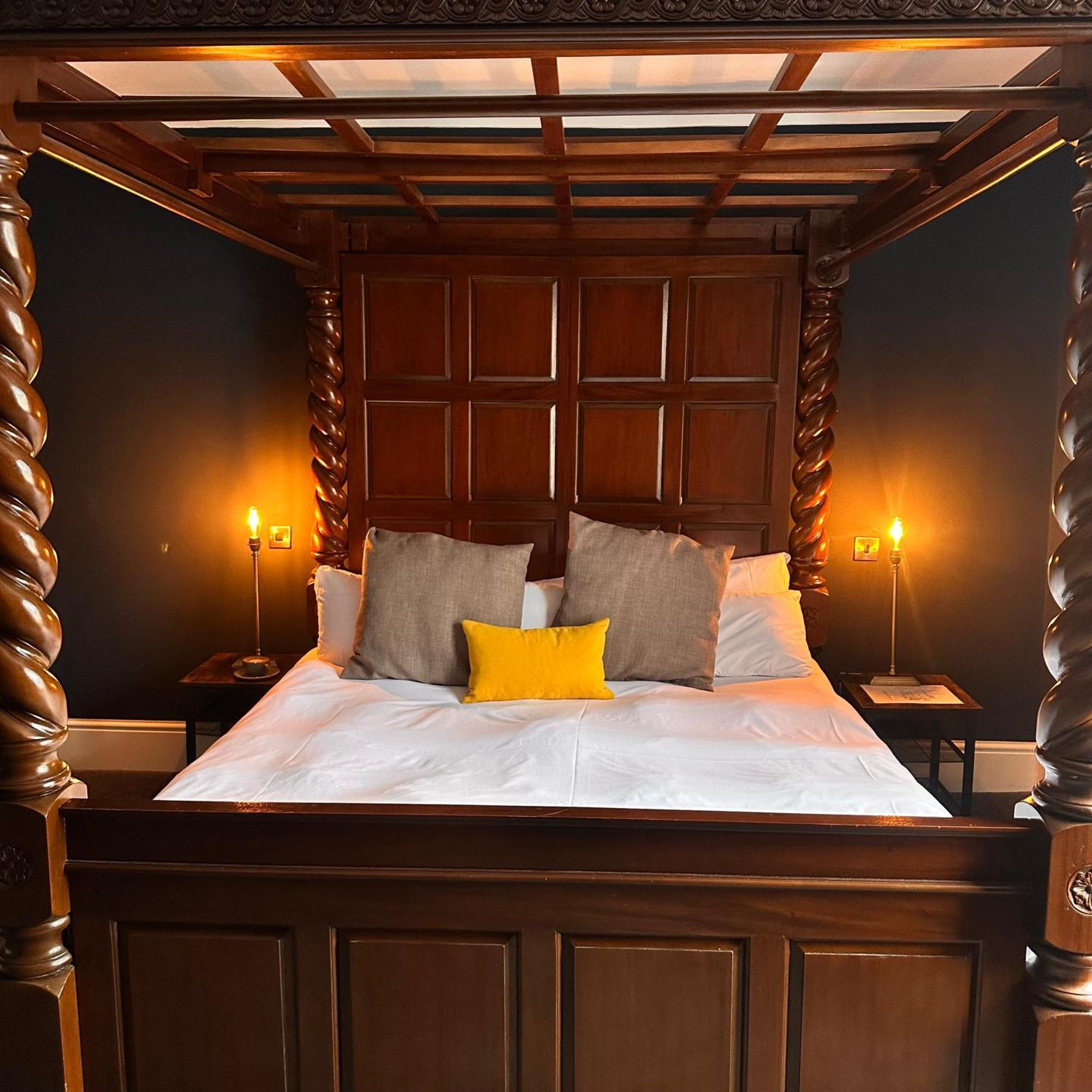Hotel The Vicarage Holmes Chapel Esterno foto
