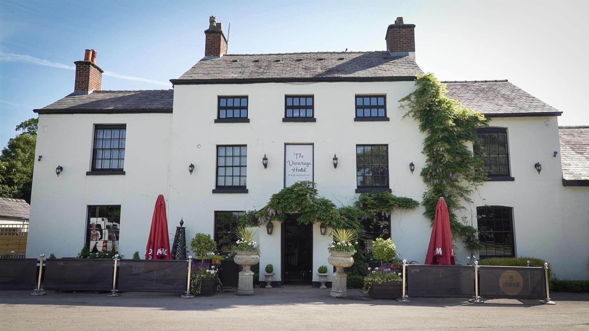Hotel The Vicarage Holmes Chapel Esterno foto