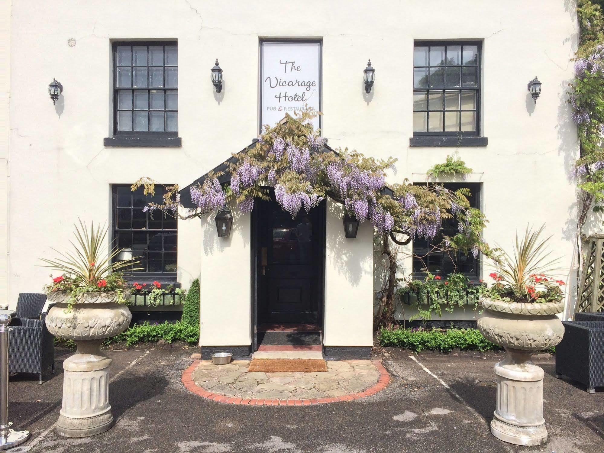 Hotel The Vicarage Holmes Chapel Esterno foto