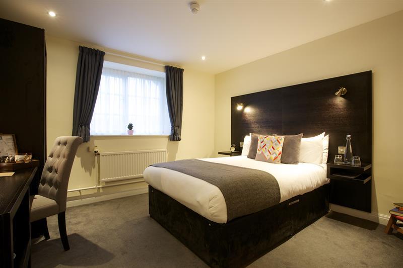Hotel The Vicarage Holmes Chapel Esterno foto